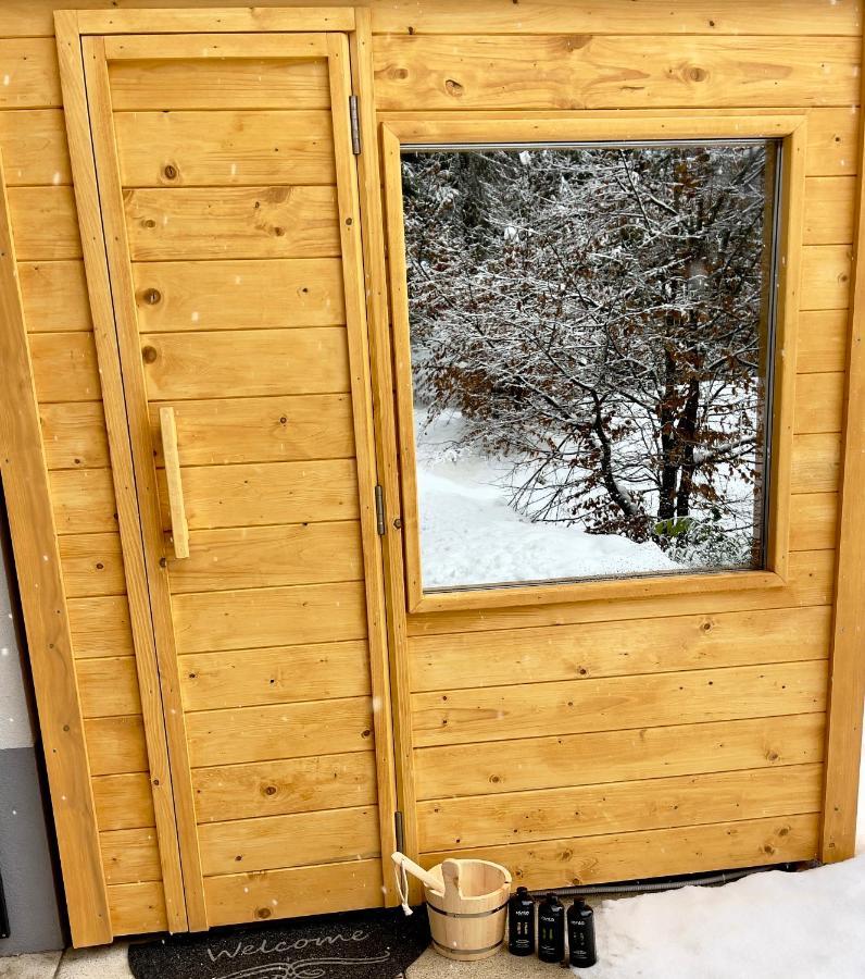 Bor In Bor Luxury Apartment With Sauna & Garden - Kranjska Gora Eksteriør billede